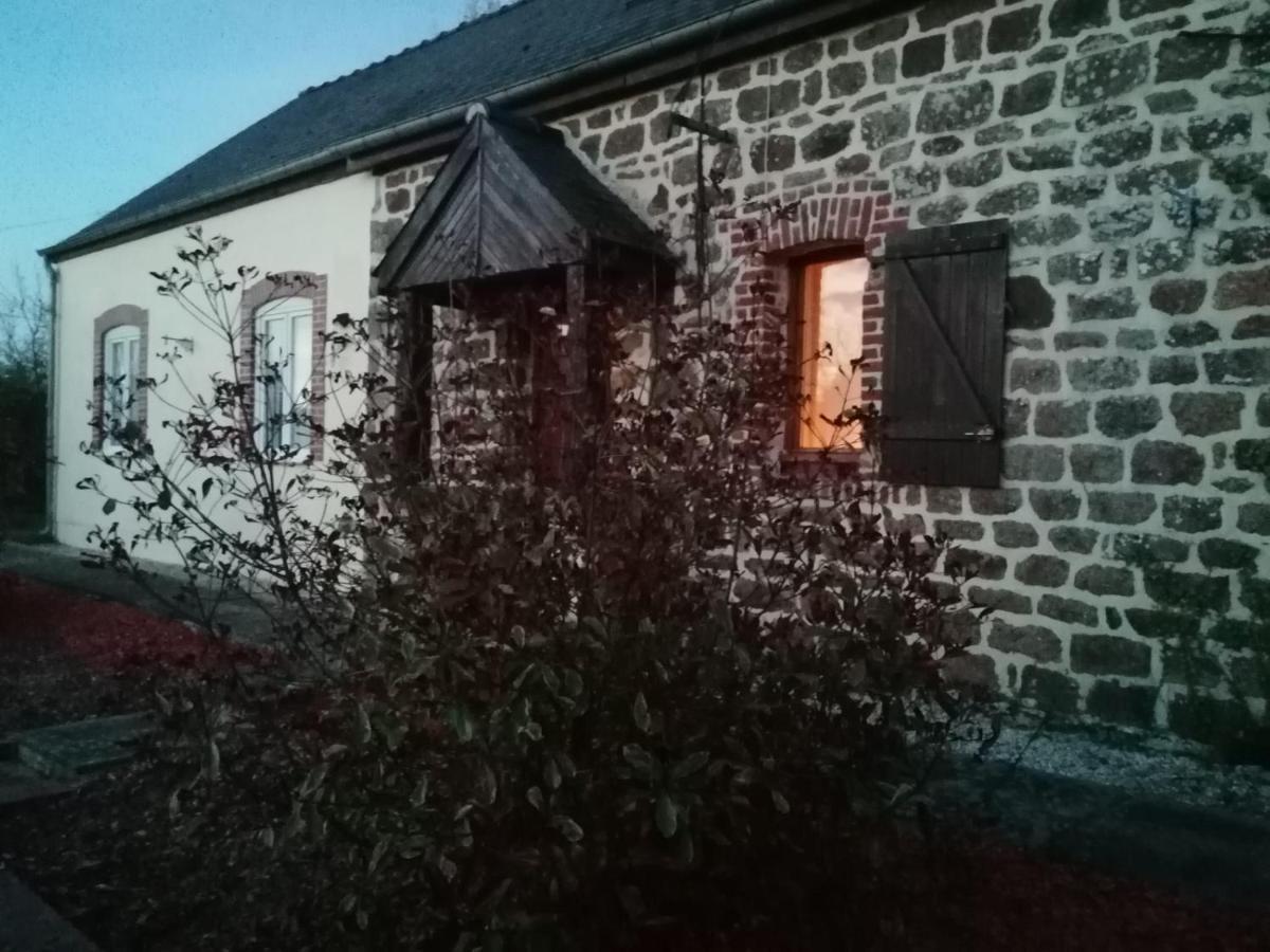Le Petit Verger Céaucé Exterior foto