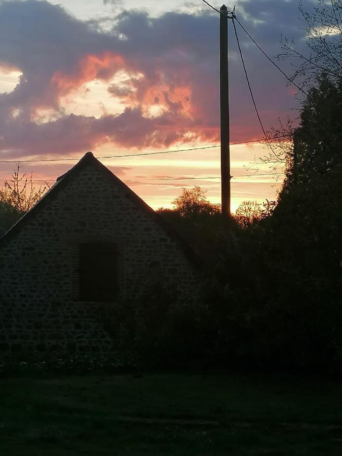 Le Petit Verger Céaucé Exterior foto